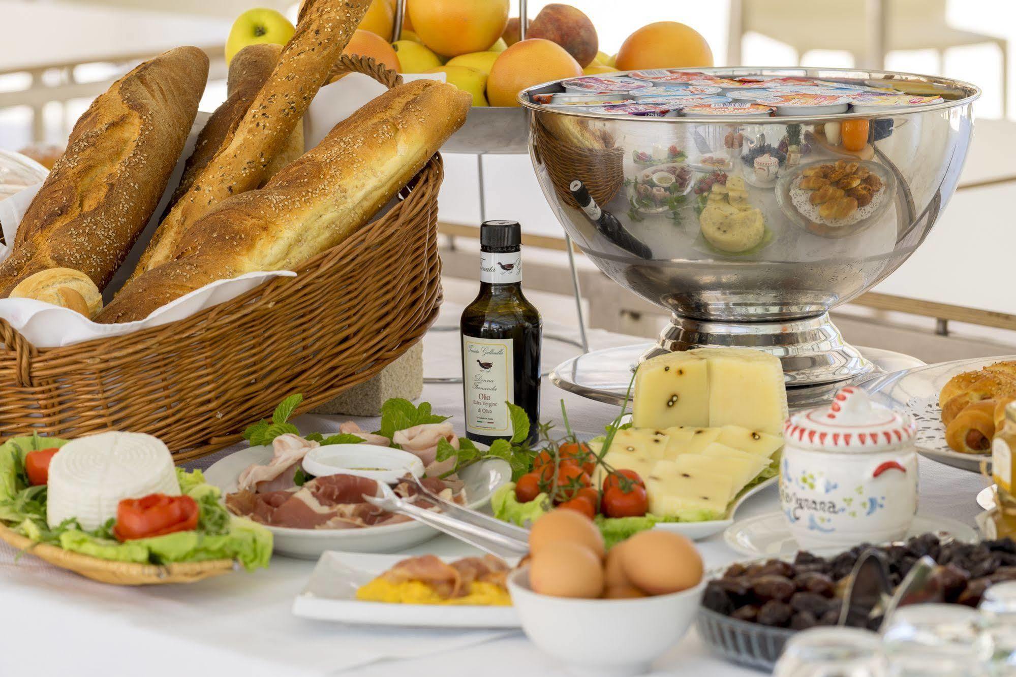 Cave Bianche Hotel Favignana Ngoại thất bức ảnh